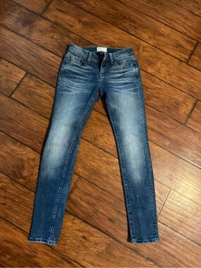 BKE Women's Medium Blue Skinny Jeans